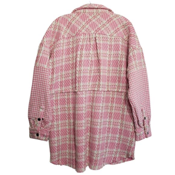 Tops - Women's XL Pink Shacket with Unfinished Fringe as Decor and Hem